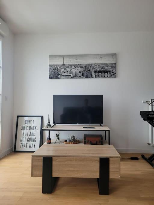 Appartement Chic 5 Min Disneyland/Vallee Village سيري المظهر الخارجي الصورة