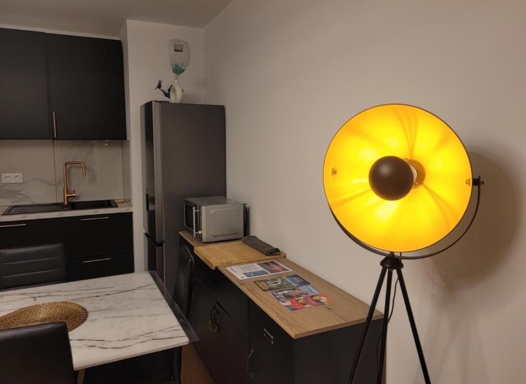 Appartement Chic 5 Min Disneyland/Vallee Village سيري المظهر الخارجي الصورة